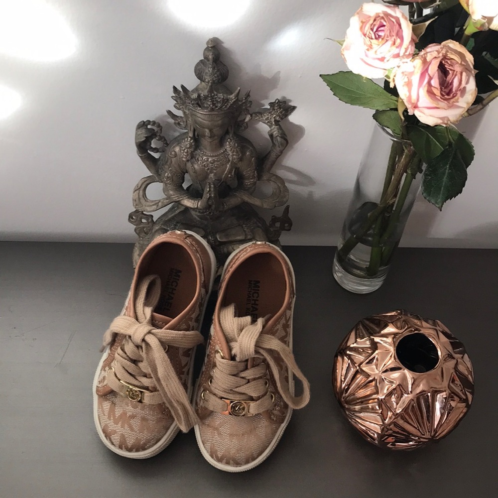 Michael Kors kids sneaker